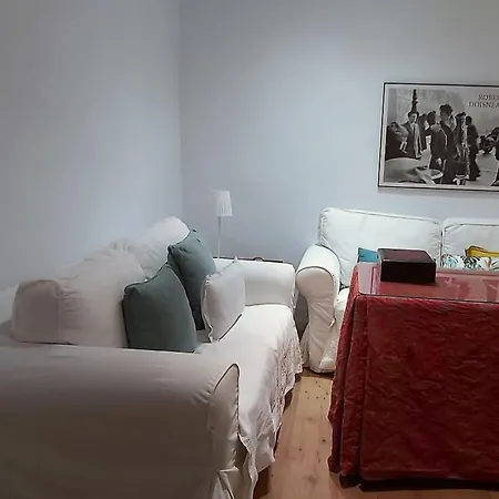 La Casa Casa
